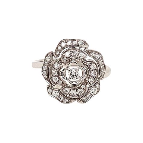 bague fleur diamant chanel|Bagues .